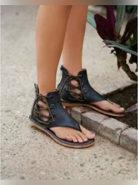 Baske, Hand made Womens Brown Leather Zip Up Gladiator Sandals, 9